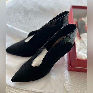 Brand new in box size Joan Olaff suede with patent Dorsey bootie